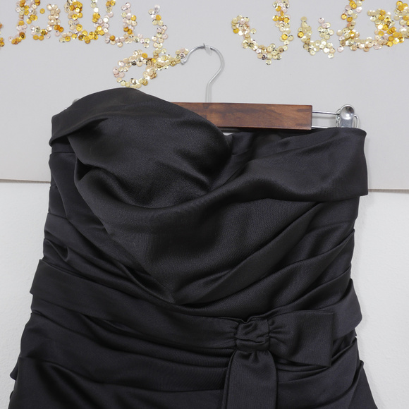 Alfred Angelo Strapless Gathered Black Satin Dress - Picture 3 of 8